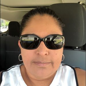 Meet your Posher, Norma